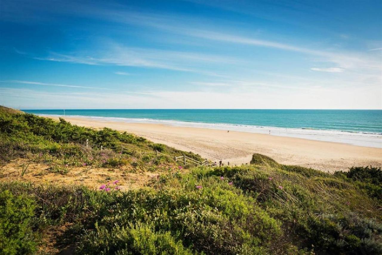 En la zona más tranquila del Novo Sancti Petri Chiclana de la Frontera Exterior foto